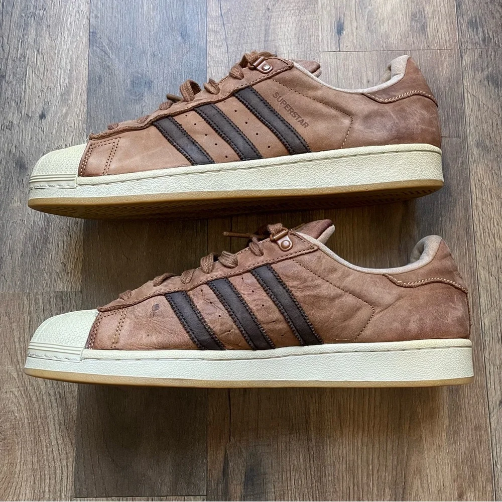 Adidas Men's Brown Sneakers - Picture 8 of 11